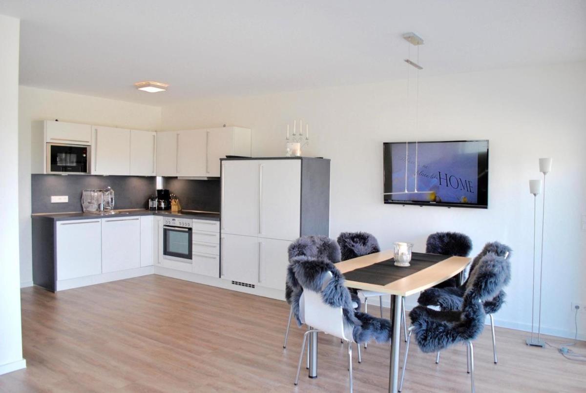 The White Pearl Inkl Waesche Set Apartment ไฮลิเกนฮาเฟิน ภายนอก รูปภาพ